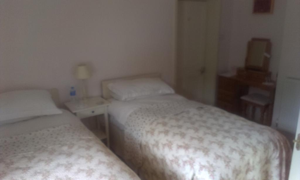 Pant Teg B & B Tregarth Экстерьер фото